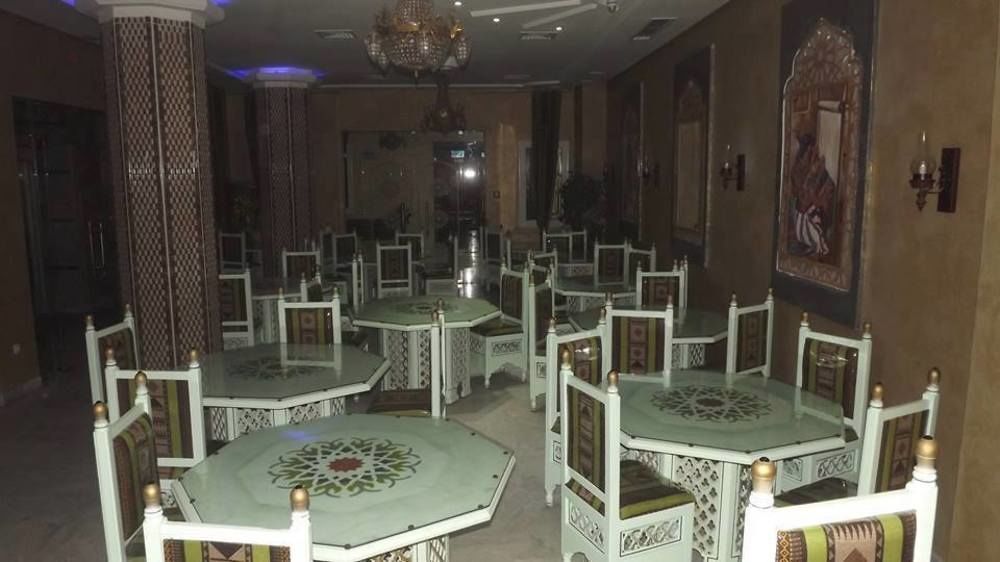 Hotel Saheb Ettabaa Tunis Exterior photo